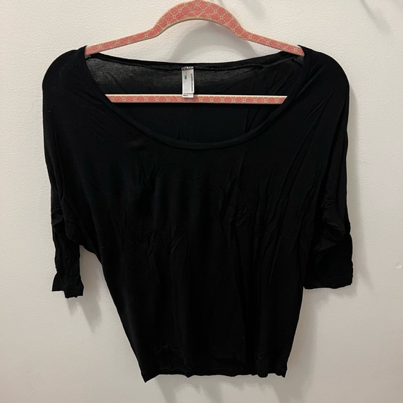 American Apparel top. 💥2/15$💥 - Picture 1 of 3